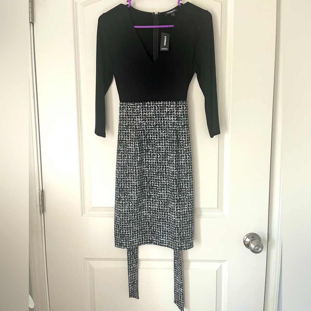 NWT V-Neck Dress from Express - Size XS